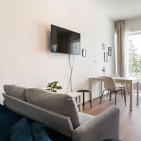 Apartman Garden View With A Balcony